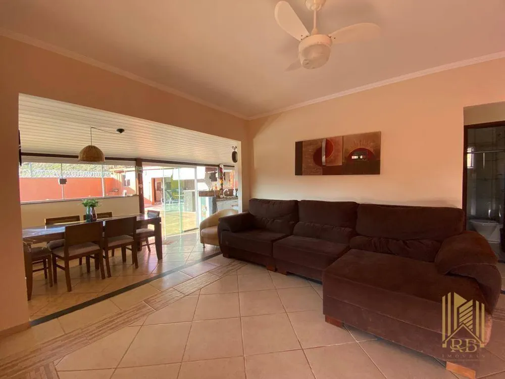 Chácara, 3 quartos, 4098 m² - Foto 6