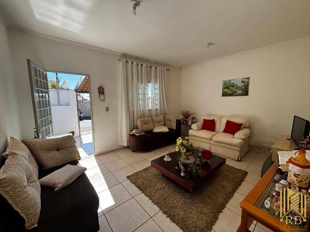 Casa, 2 quartos, 155 m² - Foto 1