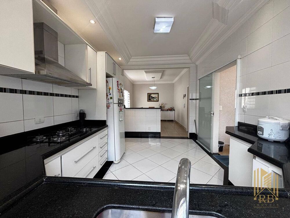 Casa, 4 quartos, 362 m² - Foto 12