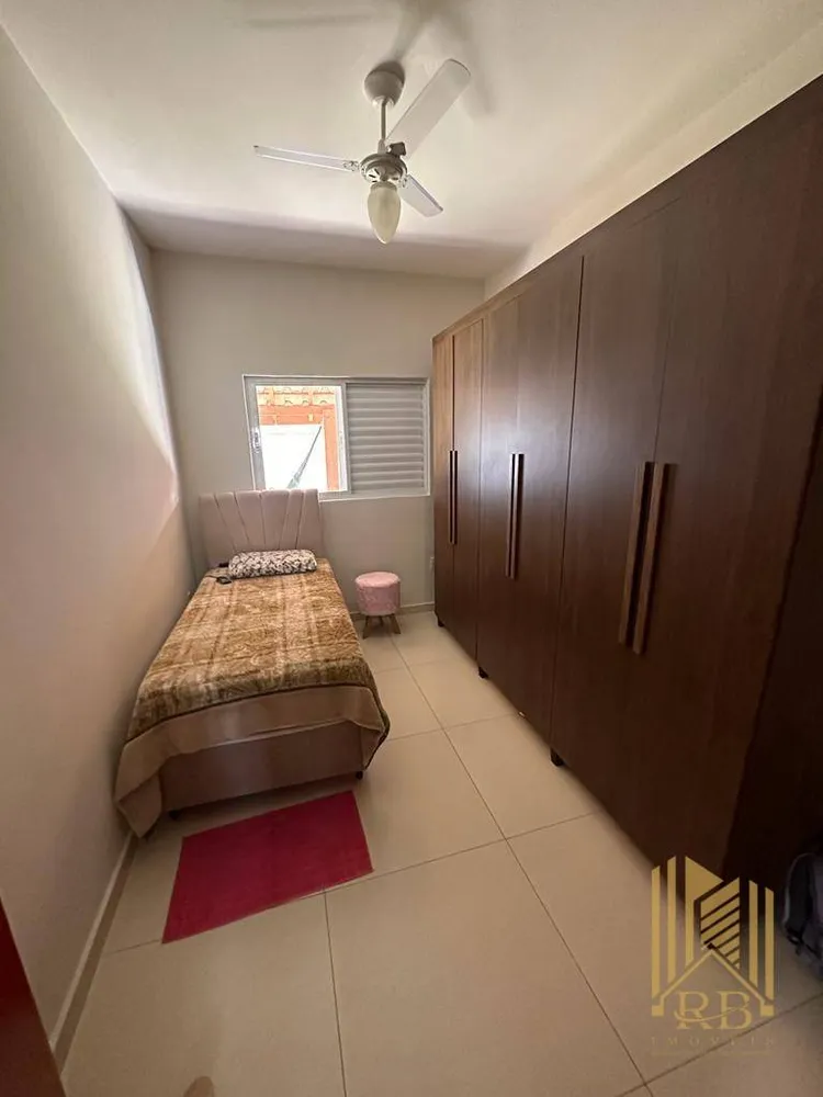 Casa, 3 quartos, 309 m² - Foto 1