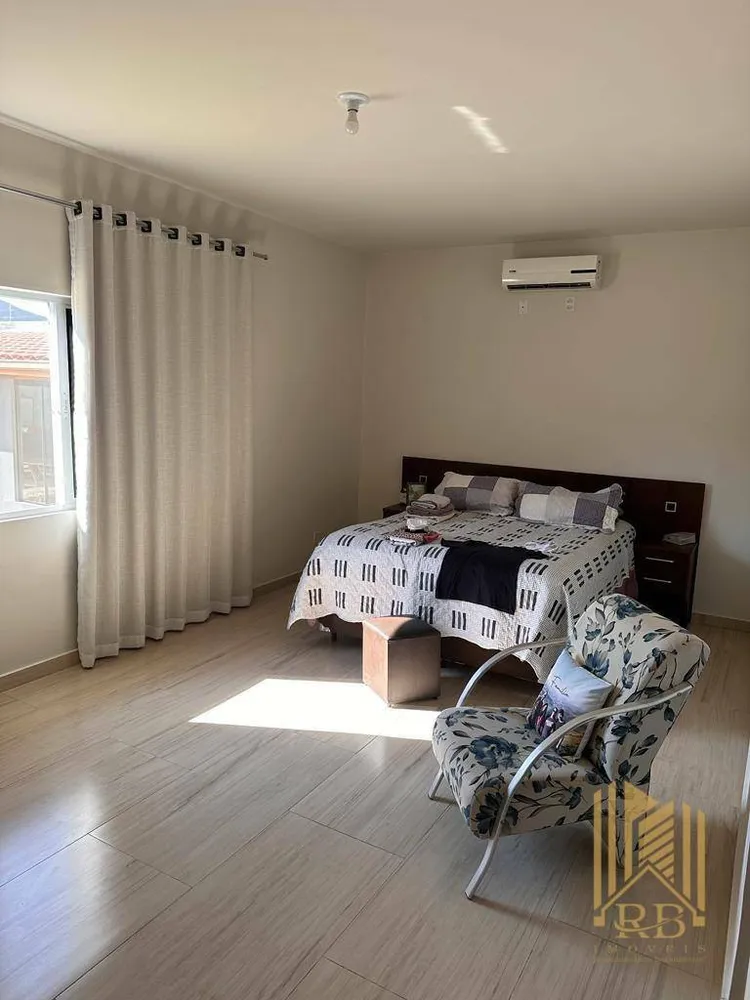 Casa, 3 quartos, 309 m² - Foto 3