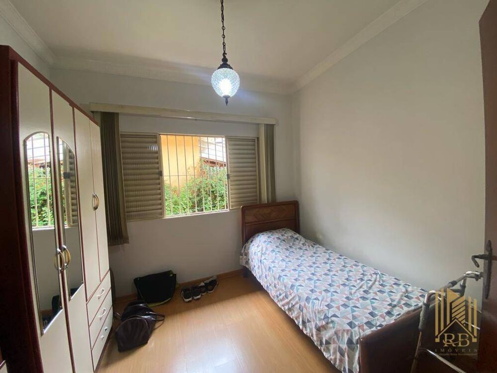 Casa, 6 quartos, 267 m² - Foto 3