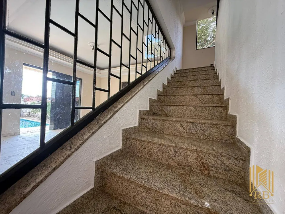 Casa, 4 quartos, 260 m² - Foto 9