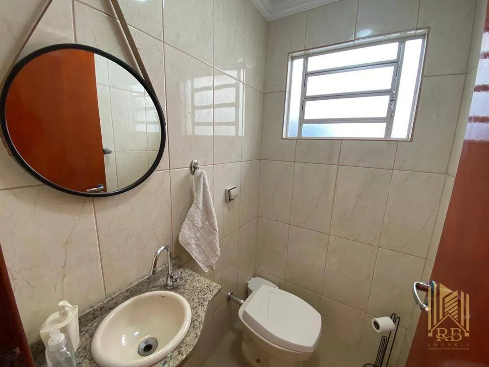 Casa, 3 quartos, 190 m² - Foto 2