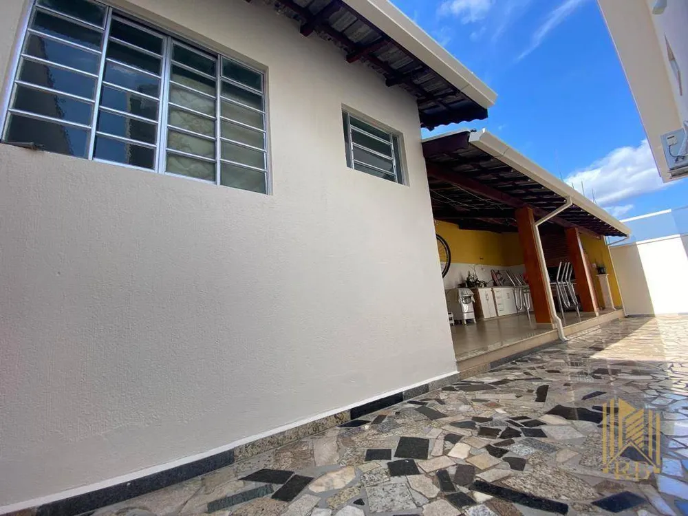 Casa, 3 quartos, 190 m² - Foto 3