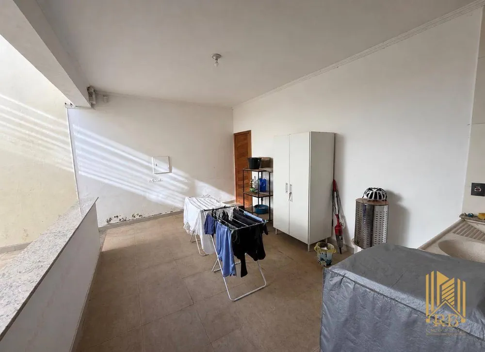 Casa, 3 quartos, 280 m² - Foto 10