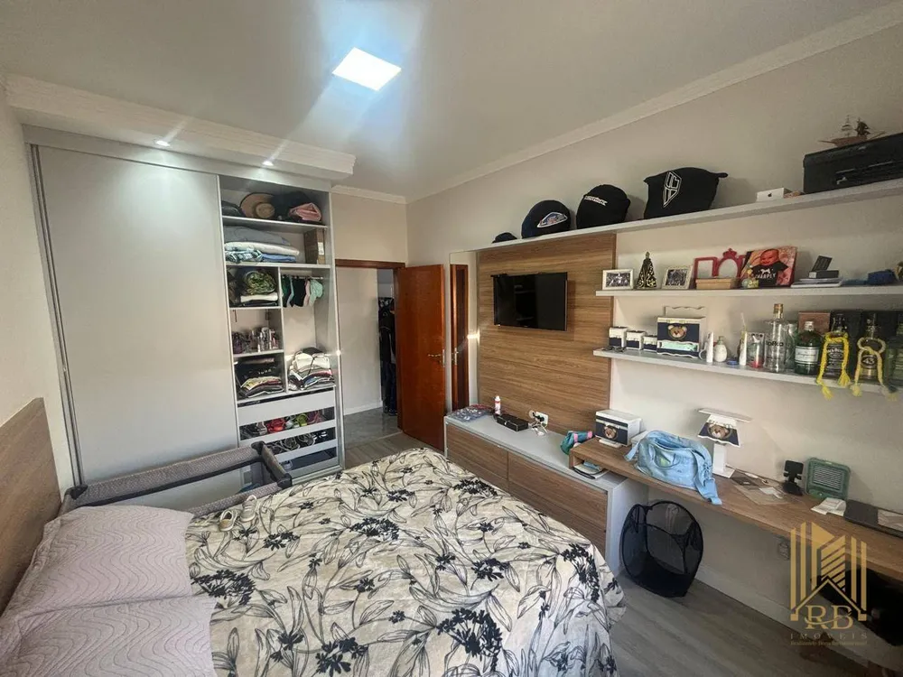 Casa, 3 quartos, 320 m² - Foto 2