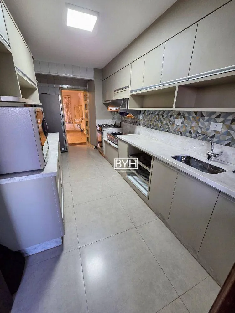 Apartamento, 3 quartos, 140 m² - Foto 8