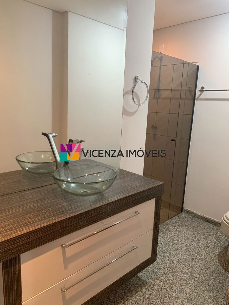 Casa à venda com 3 quartos, 287m² - Foto 5