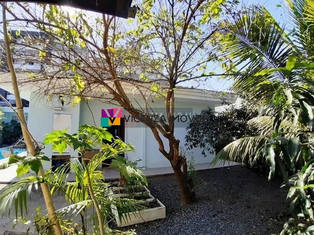 Casa, 4 quartos, 210 m² - Foto 11