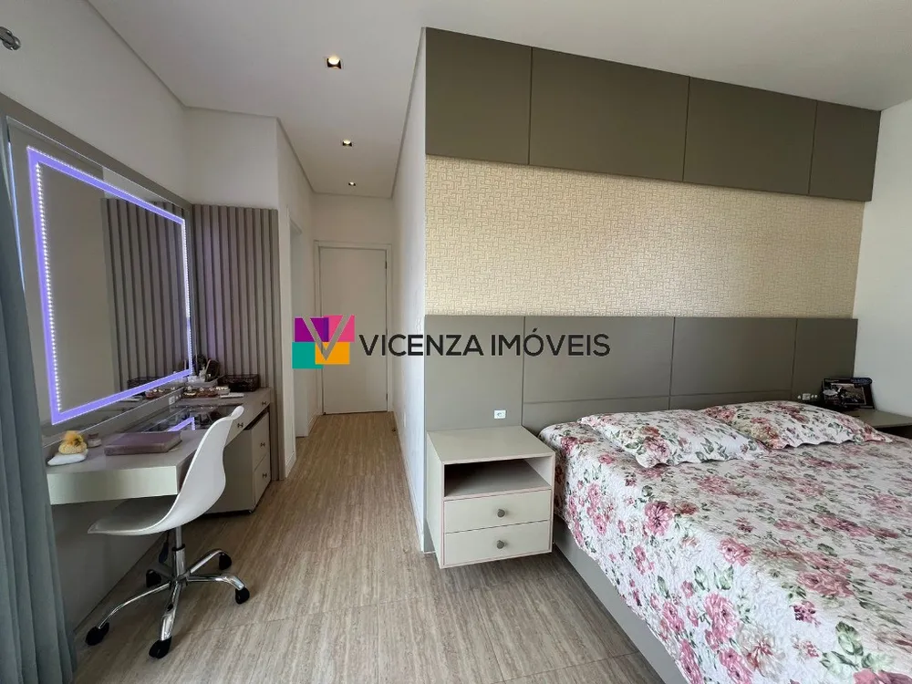 Cobertura, 3 quartos, 198 m² - Foto 3
