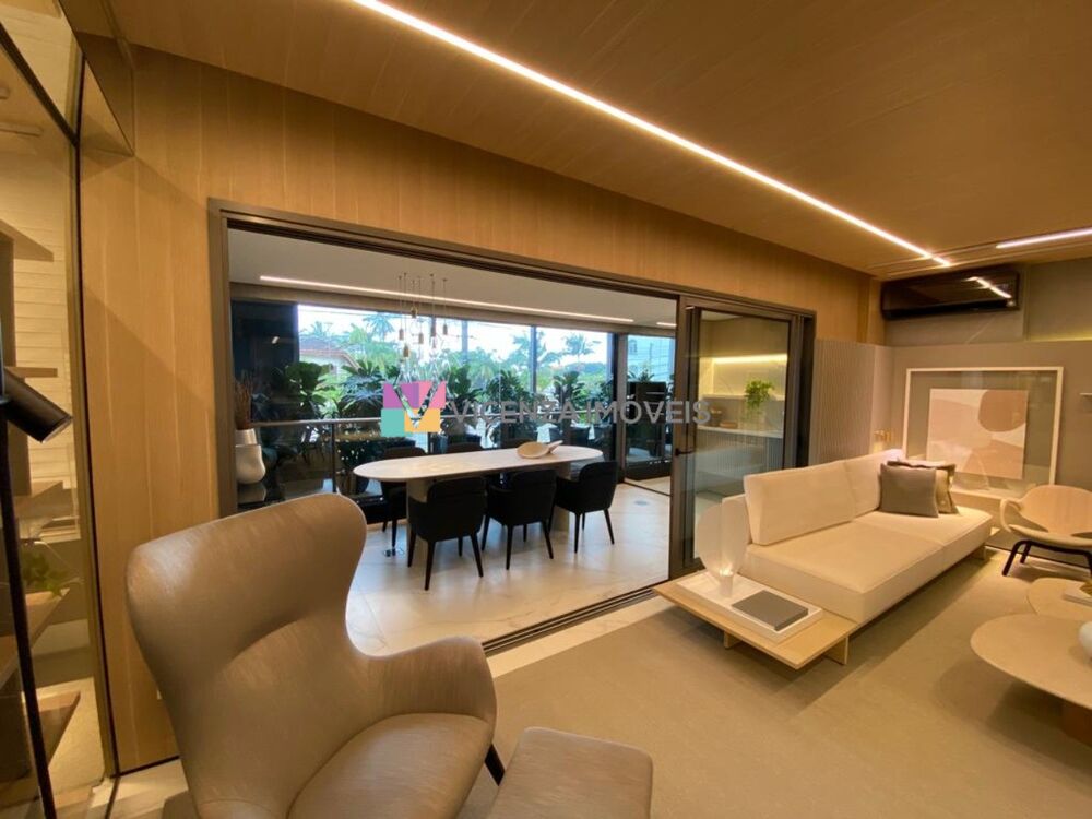 Apartamento, 3 quartos, 136 m² - Foto 2