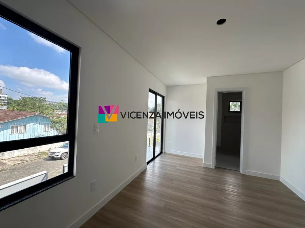 Casa à venda com 3 quartos, 151m² - Foto 6