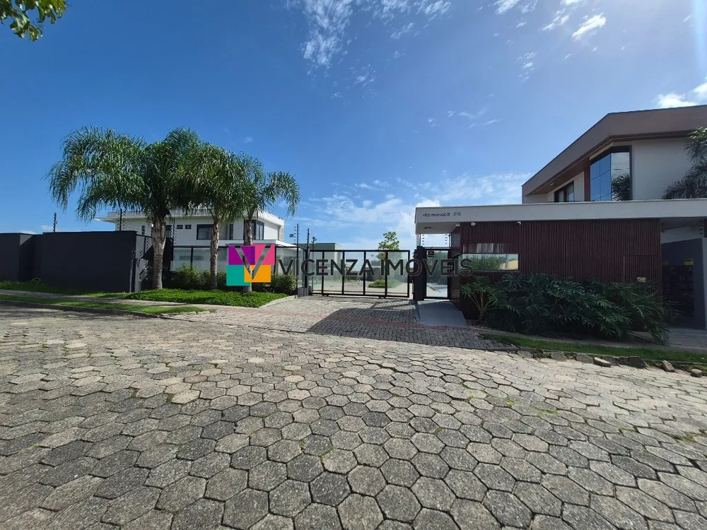 Casa, 3 quartos, 304 m² - Foto 3