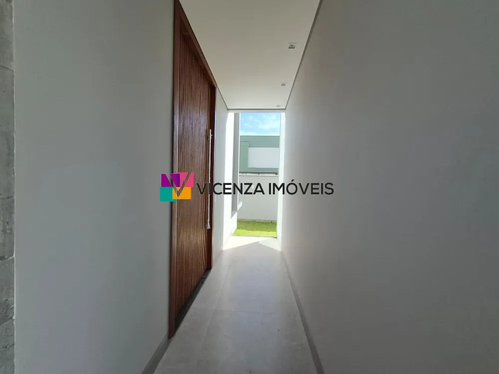 Casa, 3 quartos, 304 m² - Foto 3
