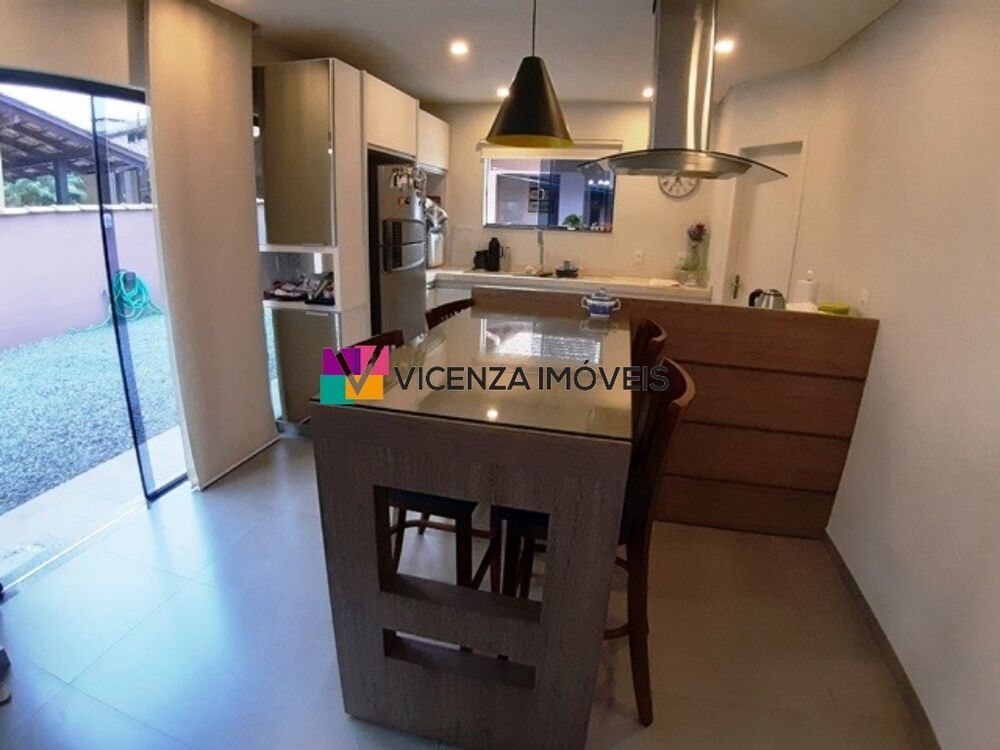 Casa, 4 quartos, 140 m² - Foto 3