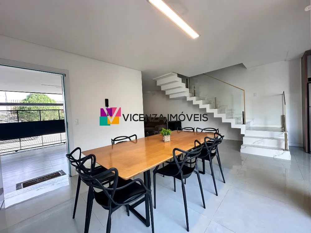 Casa, 3 quartos, 121 m² - Foto 1