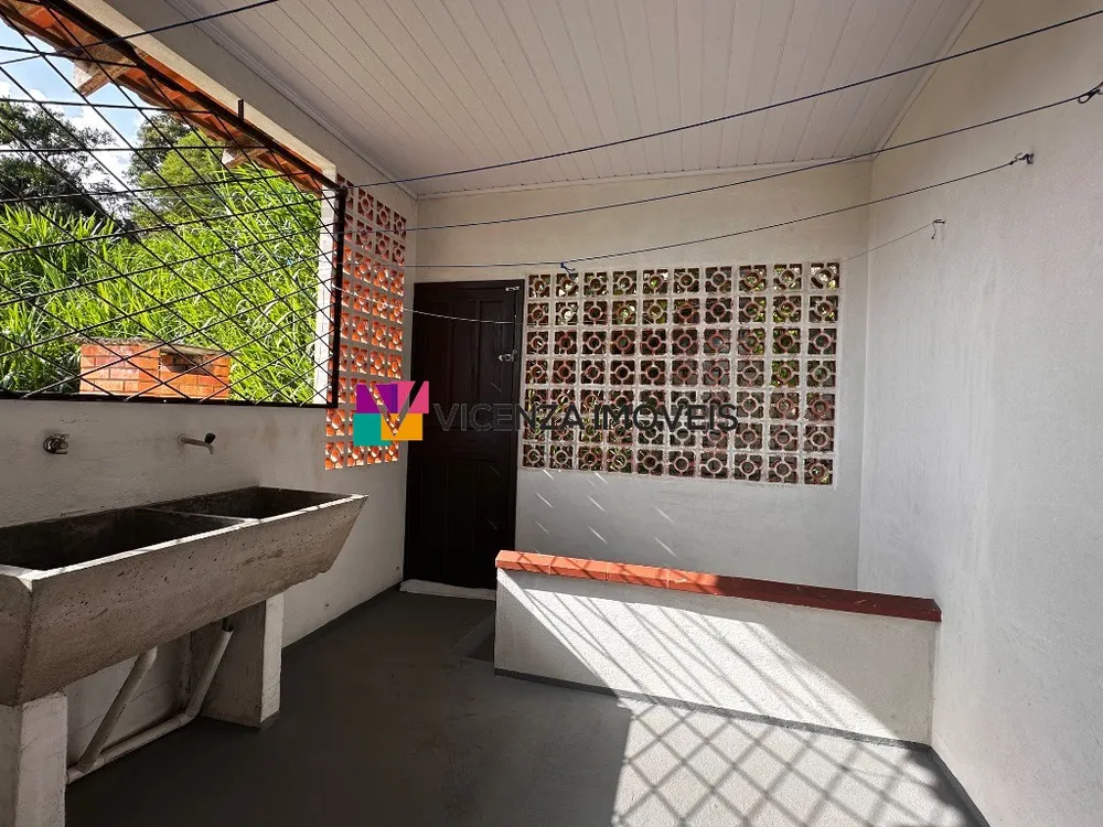 Casa, 4 quartos, 144 m² - Foto 1