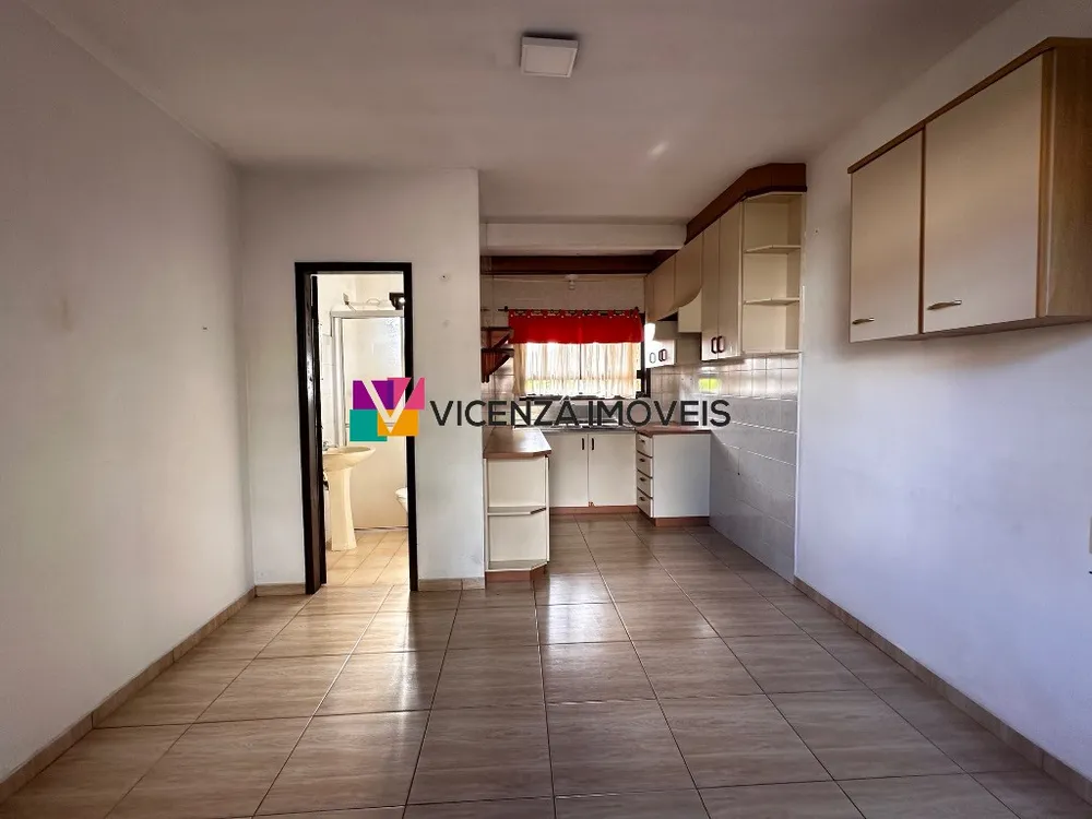 Casa, 4 quartos, 144 m² - Foto 3