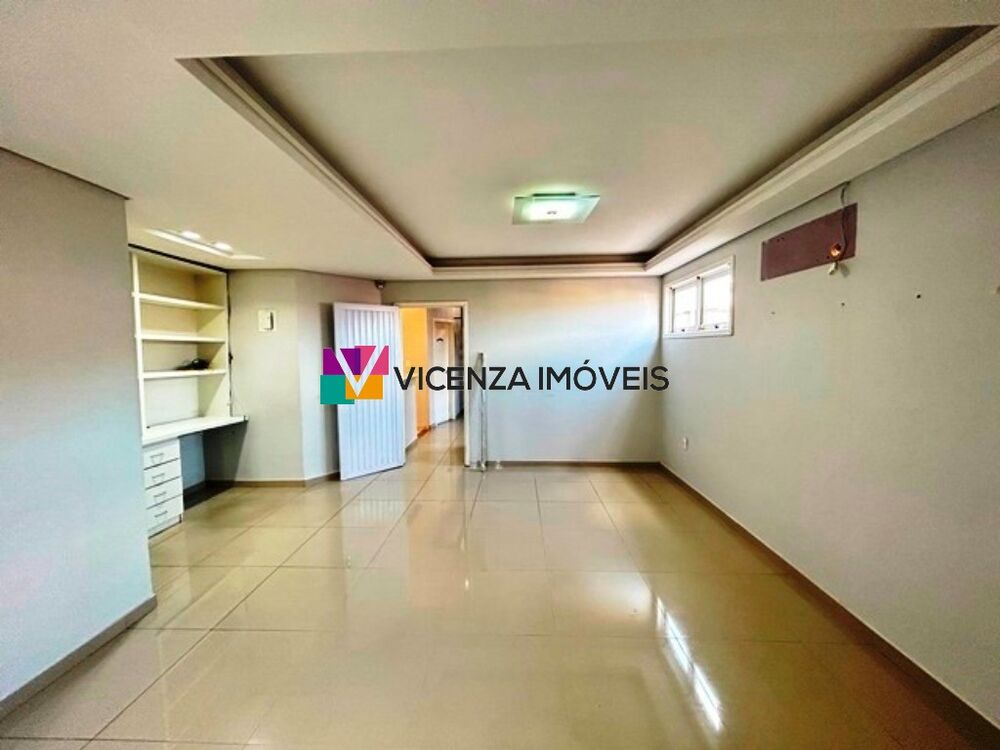 Casa, 3 quartos, 245 m² - Foto 6