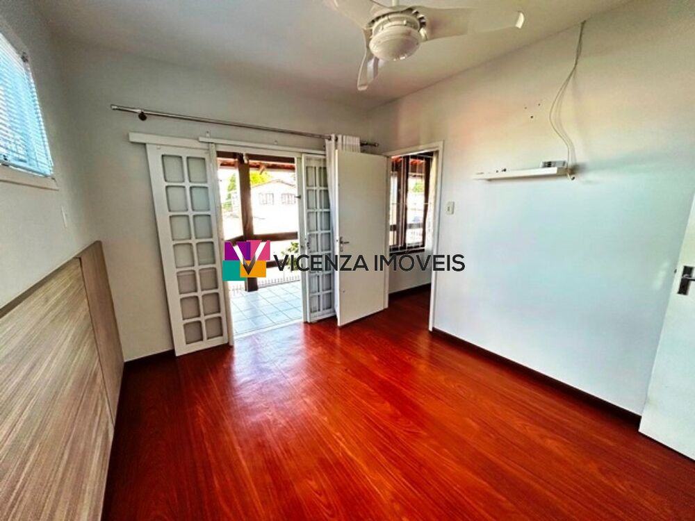 Casa, 3 quartos, 245 m² - Foto 15