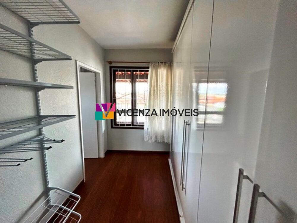 Casa, 3 quartos, 245 m² - Foto 11