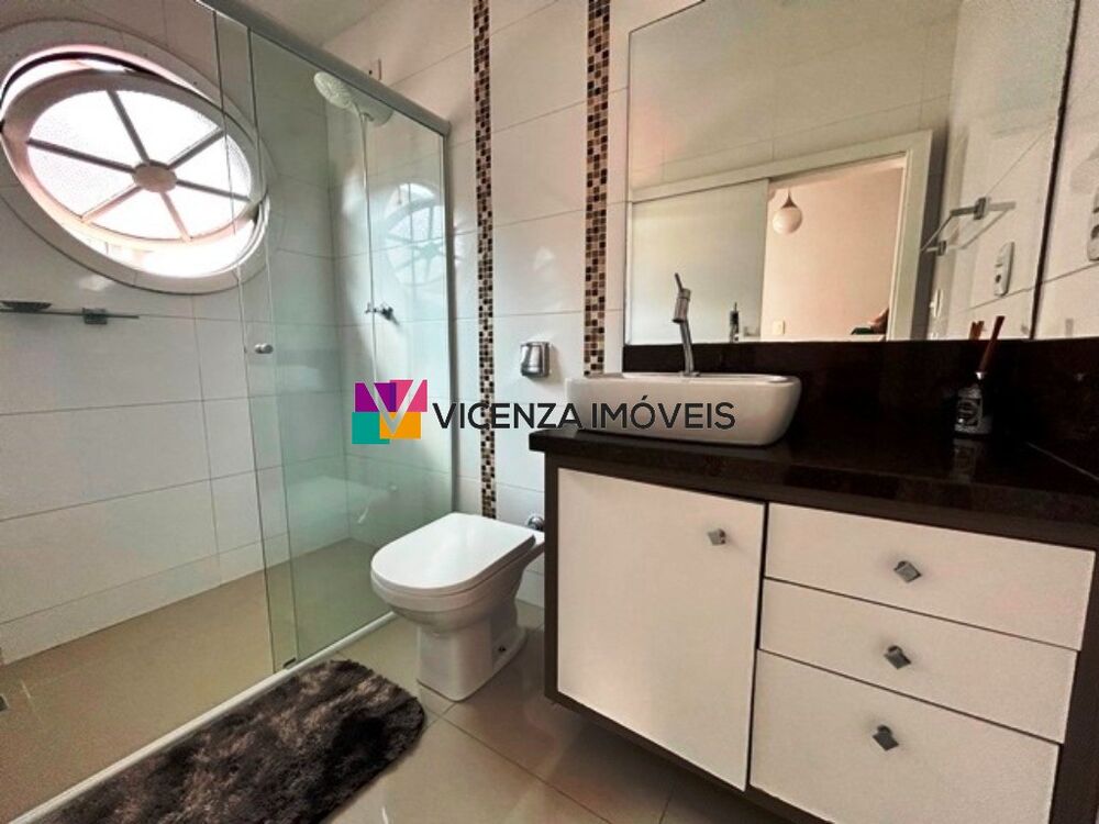 Casa, 3 quartos, 245 m² - Foto 10