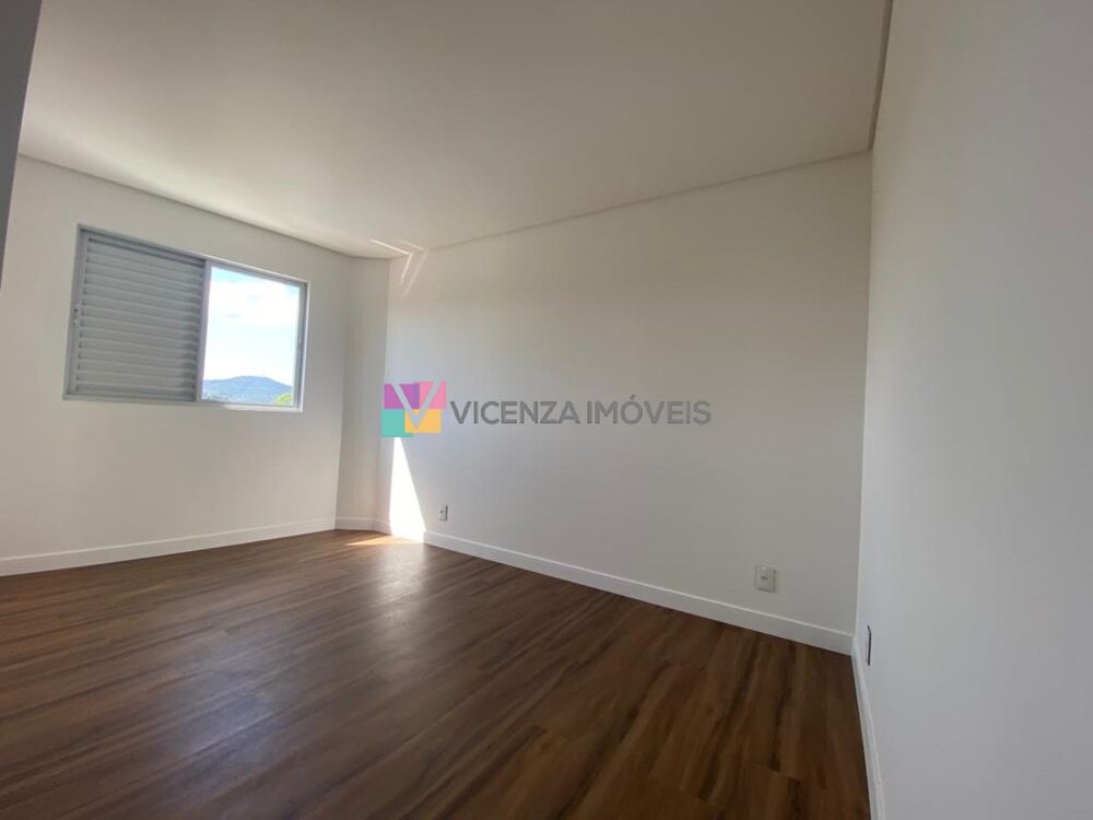 Apartamento à venda com 3 quartos, 138m² - Foto 6