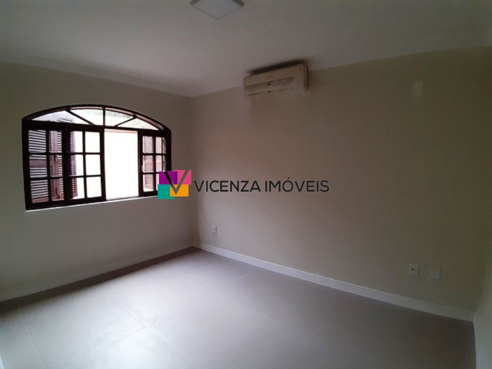 Casa, 5 quartos, 285 m² - Foto 12