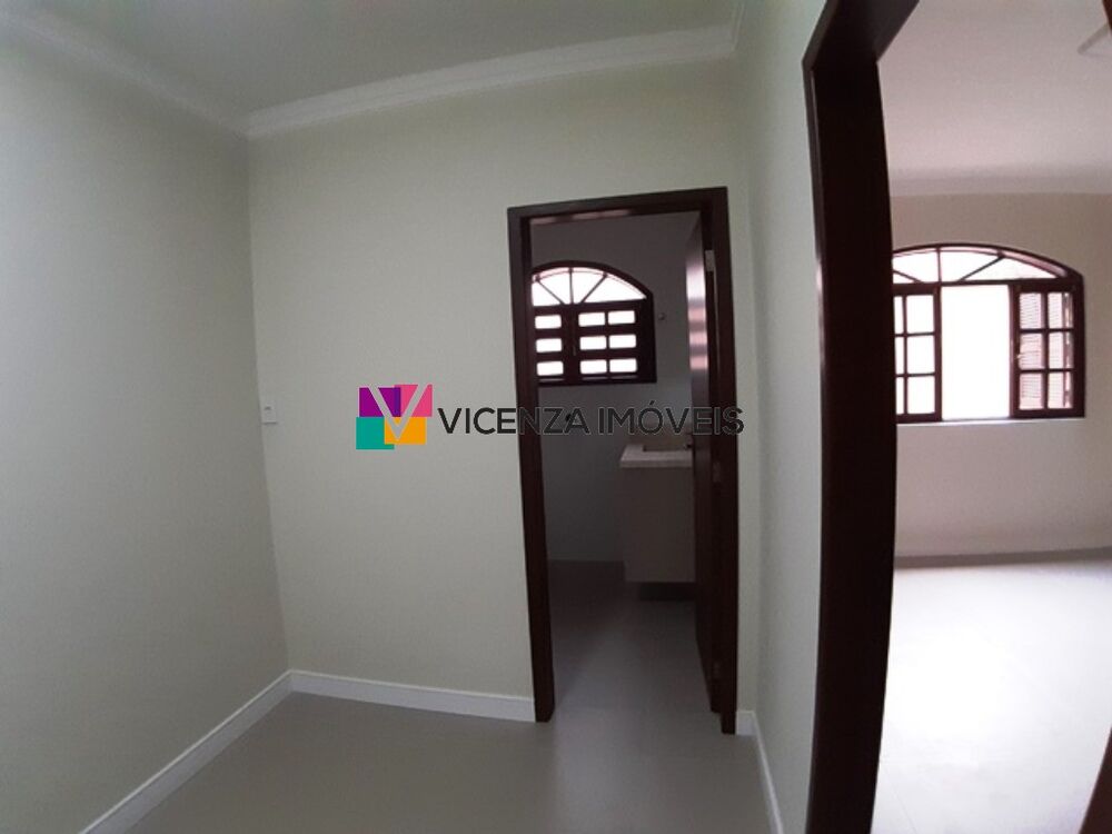 Casa, 5 quartos, 285 m² - Foto 10