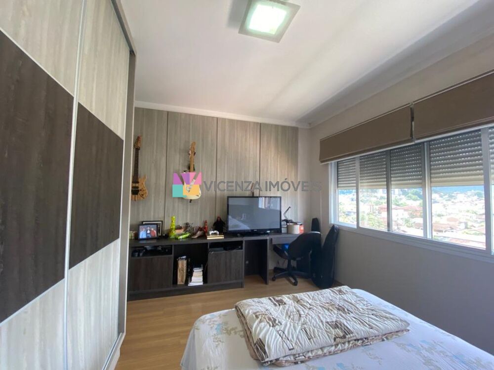 Casa, 3 quartos, 360 m² - Foto 2