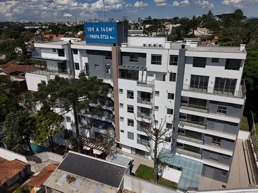 Apartamento à venda com 3 quartos, 109m² - Foto 1