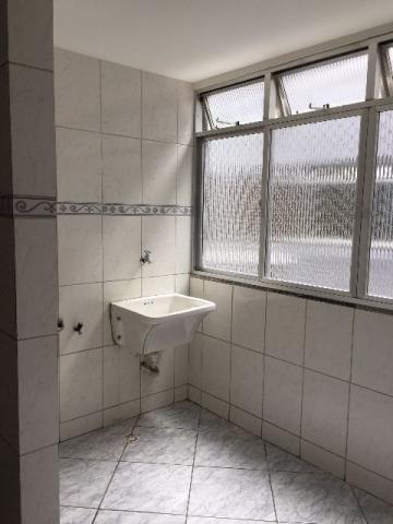 Apartamento à venda com 2 quartos, 60m² - Foto 15