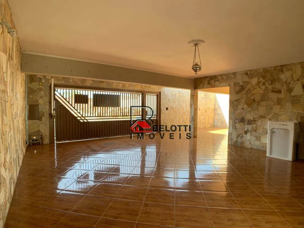 Casa, 5 quartos, 300 m² - Foto 1