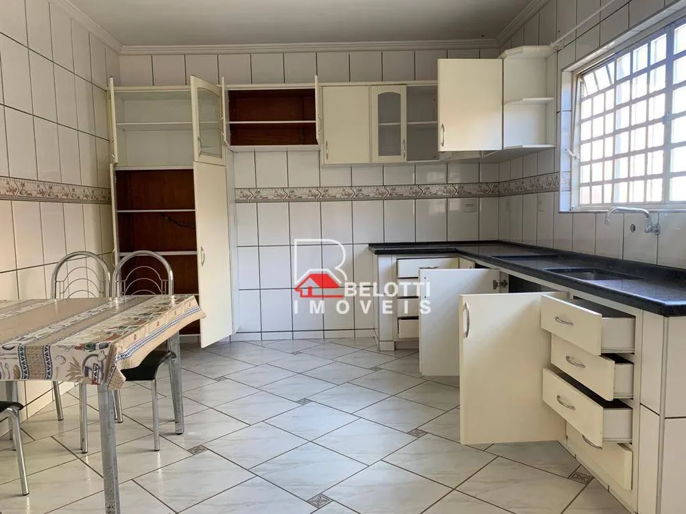 Casa, 3 quartos, 200 m² - Foto 4
