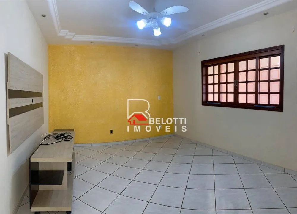 Casa, 3 quartos, 200 m² - Foto 2