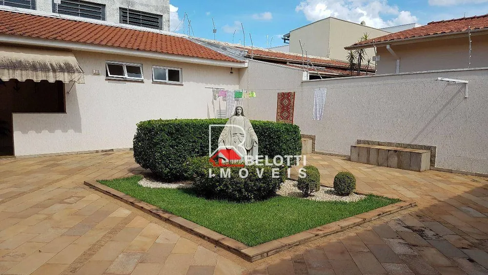 Casa, 3 quartos, 334 m² - Foto 1