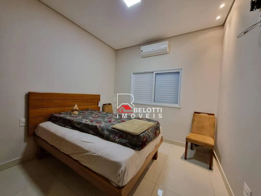 Casa, 3 quartos, 220 m² - Foto 4