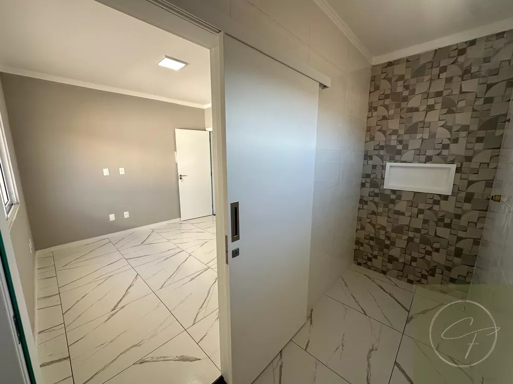 Casa, 2 quartos, 77 m² - Foto 1