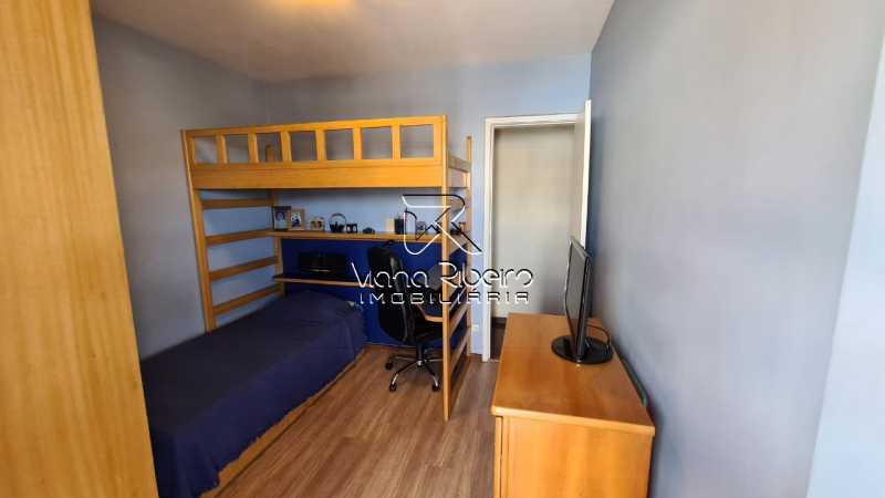 Apartamento à venda com 3 quartos, 106m² - Foto 22