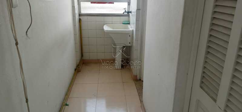 Apartamento à venda com 2 quartos, 70m² - Foto 9