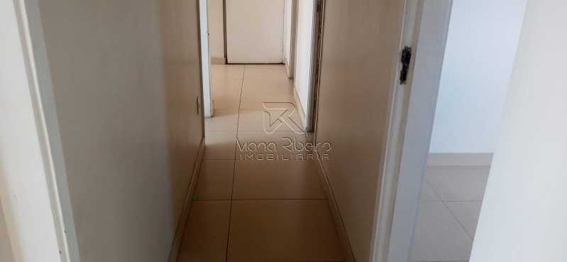 Apartamento à venda com 2 quartos, 70m² - Foto 16