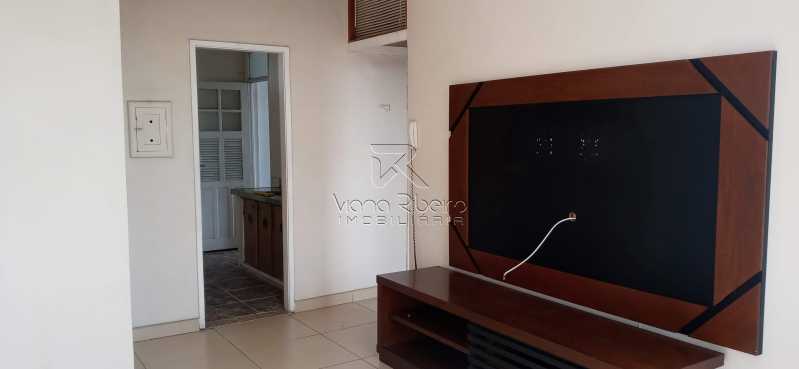 Apartamento à venda com 2 quartos, 70m² - Foto 25