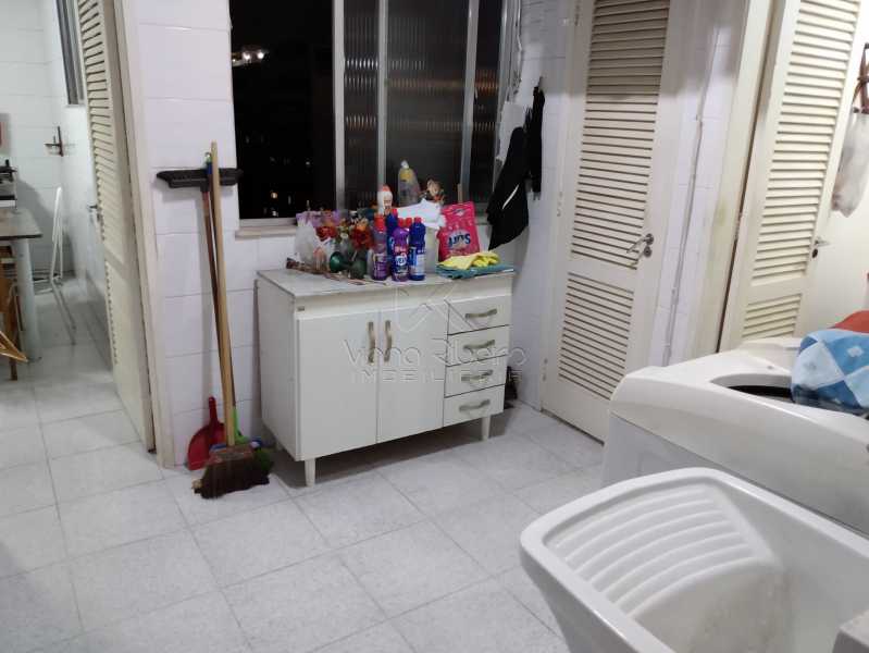 Apartamento à venda com 4 quartos, 180m² - Foto 7