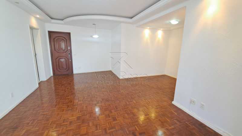 Apartamento à venda com 3 quartos, 119m² - Foto 23