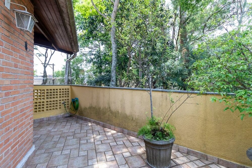 Casa à venda com 4 quartos - Foto 1