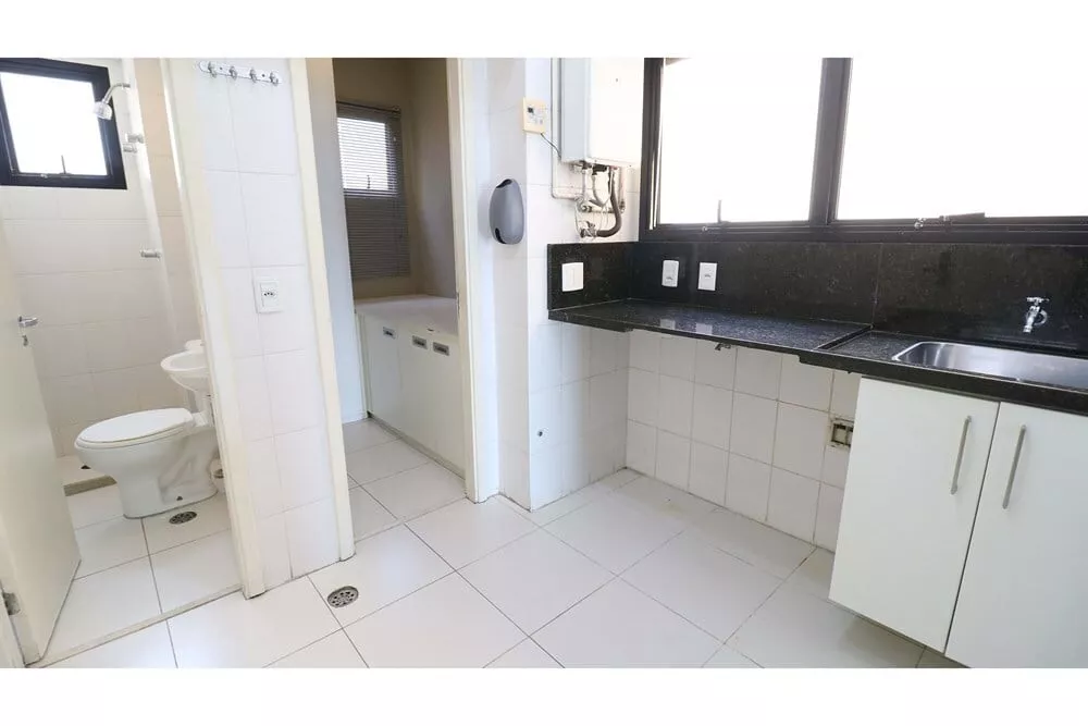 Apartamento à venda com 4 quartos, 191m² - Foto 11