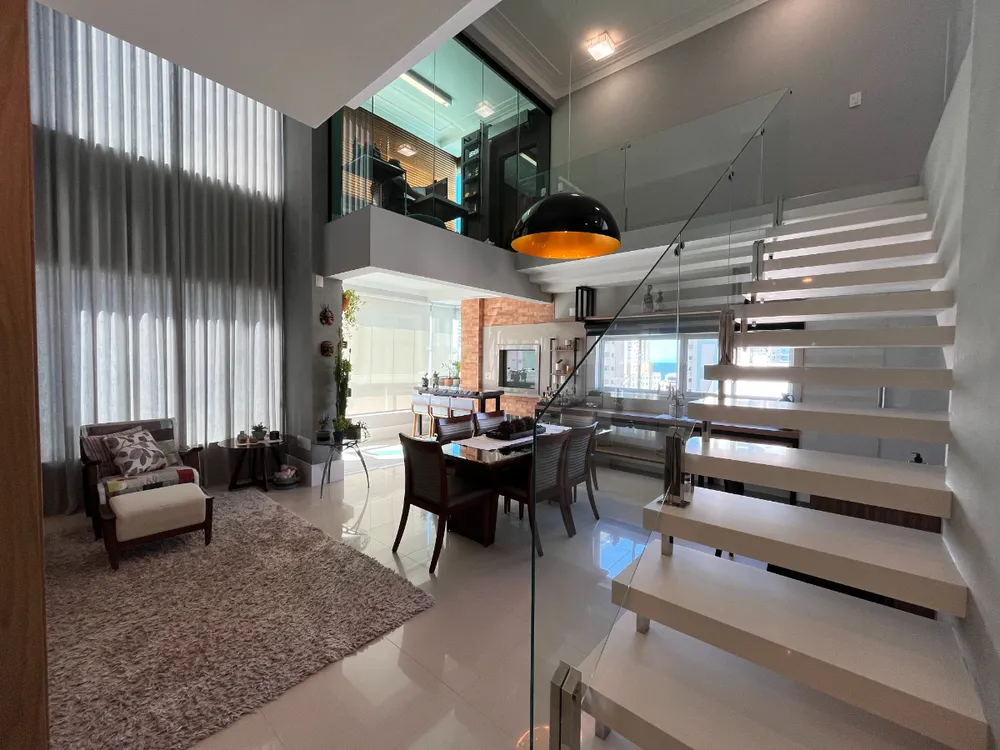 Apartamento, 3 quartos, 162 m² - Foto 1