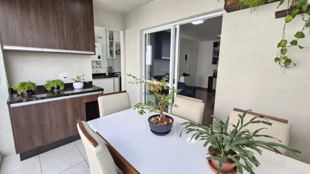 Apartamento à venda com 2 quartos, 59m² - Foto 4