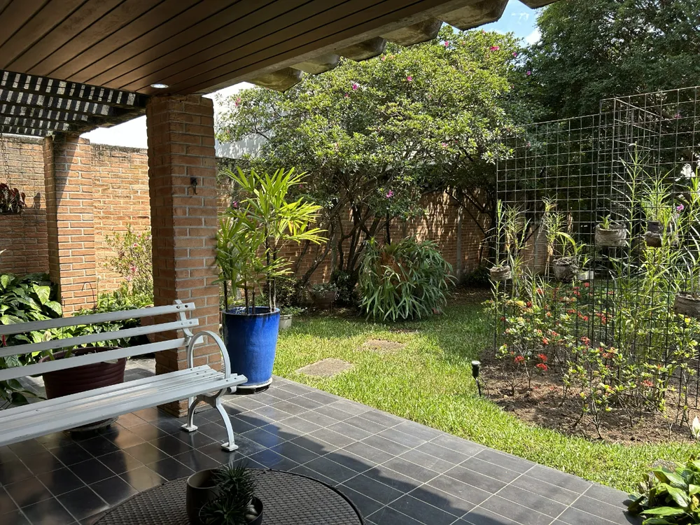 Casa, 3 quartos, 228 m² - Foto 2
